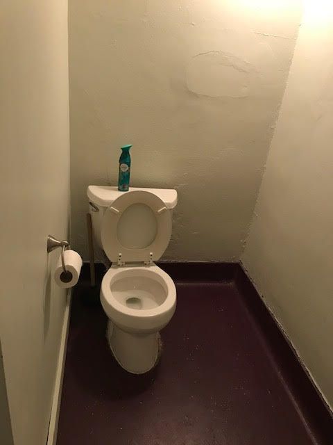 Suite 1F